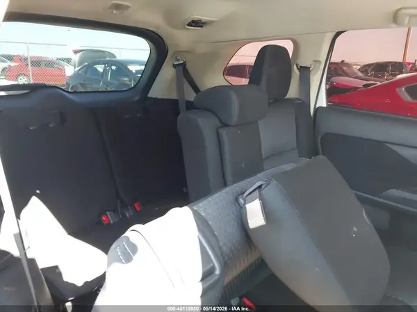 JA4AD2A30GZ032055 2016 MITSUBISHI OUTLANDER - Image 8