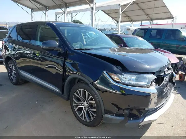 JA4AD2A30GZ050944 2016 MITSUBISHI OUTLANDER - Image 1
