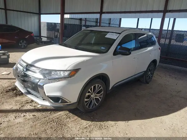 JA4AD2A30HZ041730 2017 MITSUBISHI OUTLANDER - Image 2