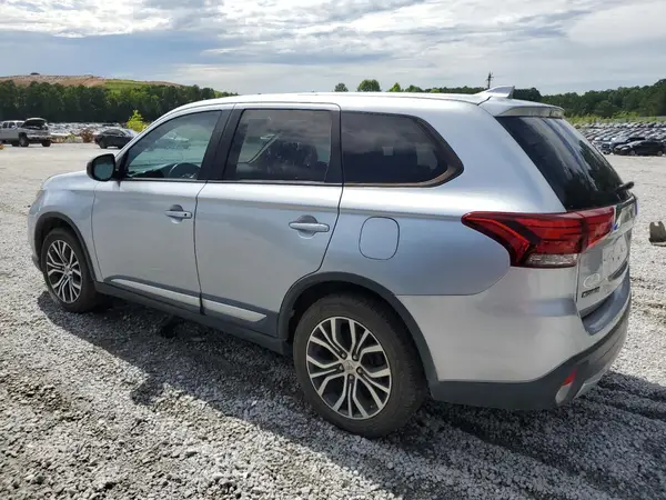 JA4AD2A30HZ047060 2017 MITSUBISHI OUTLANDER - Image 2