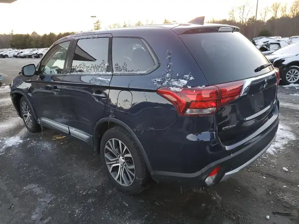 JA4AD2A30HZ051822 2017 MITSUBISHI OUTLANDER - Image 2