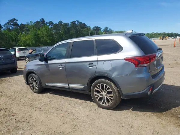 JA4AD2A30JJ000647 2018 MITSUBISHI OUTLANDER - Image 2