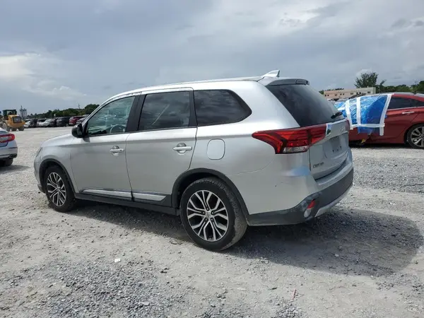 JA4AD2A30JJ002771 2018 MITSUBISHI OUTLANDER - Image 2