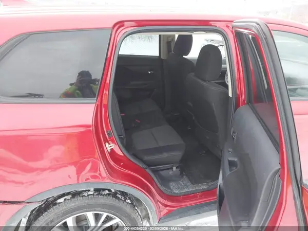 JA4AD2A30JZ052278 2018 MITSUBISHI OUTLANDER - Image 8