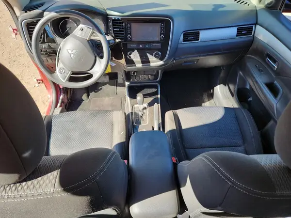 JA4AD2A30JZ062082 2018 MITSUBISHI OUTLANDER - Image 8