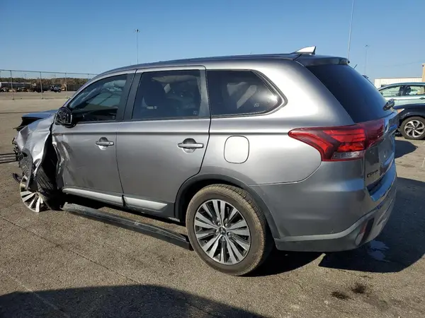 JA4AD2A30KZ007035 2019 MITSUBISHI OUTLANDER - Image 2