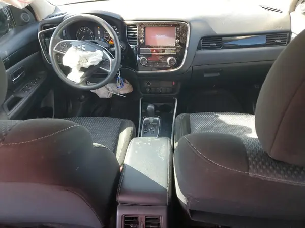 JA4AD2A30KZ007035 2019 MITSUBISHI OUTLANDER - Image 8
