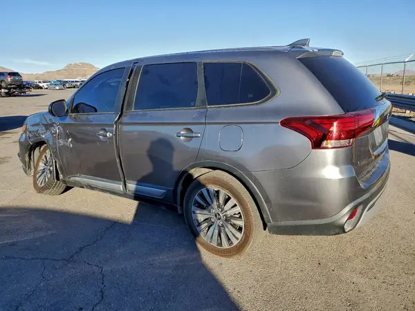JA4AD2A30KZ012414 2019 MITSUBISHI OUTLANDER - Image 2