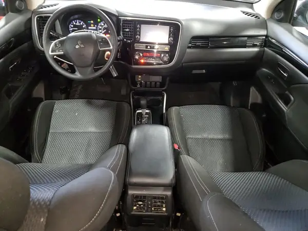 JA4AD2A30KZ012753 2019 MITSUBISHI OUTLANDER - Image 8