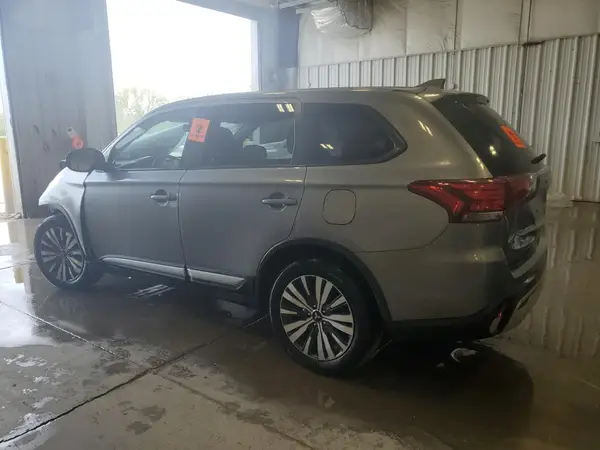 JA4AD2A30KZ049270 2019 MITSUBISHI OUTLANDER - Image 2
