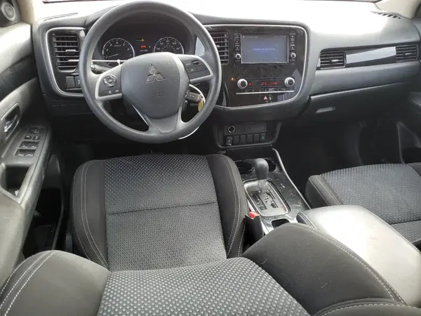 JA4AD2A30LZ010941 2020 MITSUBISHI OUTLANDER - Image 8