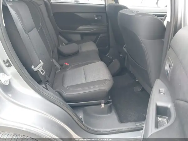 JA4AD2A30LZ016254 2020 MITSUBISHI OUTLANDER - Image 8