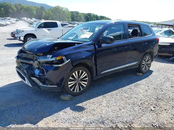JA4AD2A30LZ045334 2020 MITSUBISHI OUTLANDER - Image 2