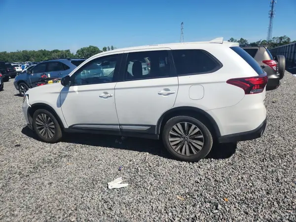 JA4AD2A30LZ046371 2020 MITSUBISHI OUTLANDER - Image 2