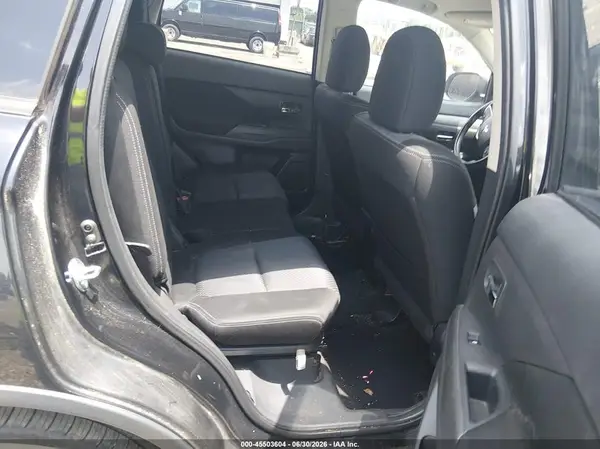 JA4AD2A31GZ000148 2016 MITSUBISHI OUTLANDER - Image 8