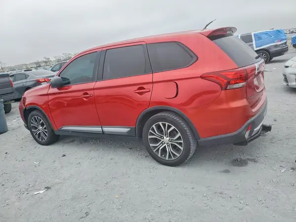JA4AD2A31GZ004118 2016 MITSUBISHI OUTLANDER - Image 2