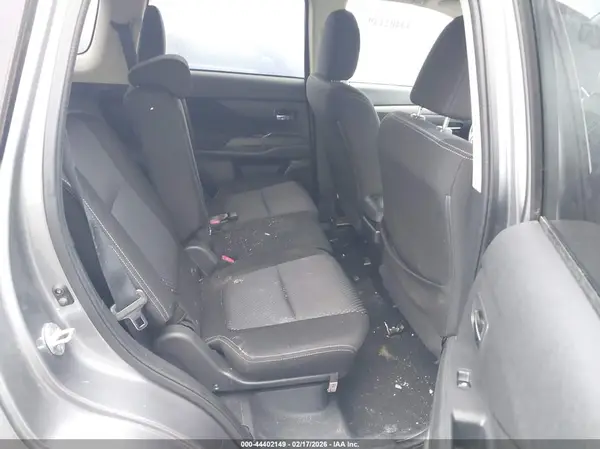 JA4AD2A31GZ008377 2016 MITSUBISHI OUTLANDER - Image 8