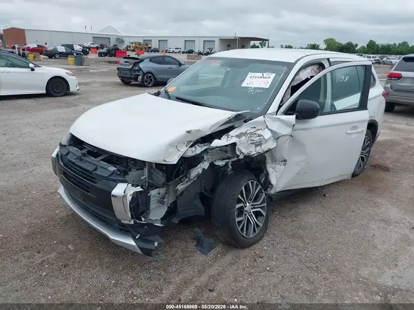 JA4AD2A31GZ013109 2016 MITSUBISHI OUTLANDER - Image 2