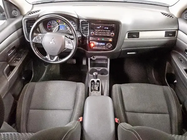 JA4AD2A31GZ013952 2016 MITSUBISHI OUTLANDER - Image 8