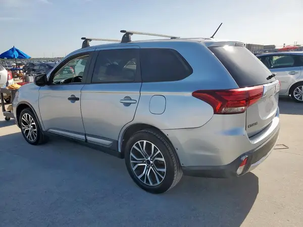 JA4AD2A31GZ014096 2016 MITSUBISHI OUTLANDER - Image 2