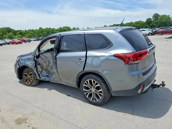 JA4AD2A31GZ022067 2016 MITSUBISHI OUTLANDER - Image 2