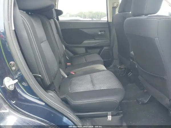 JA4AD2A31HZ012382 2017 MITSUBISHI OUTLANDER - Image 8