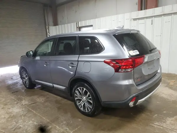 JA4AD2A31HZ052221 2017 MITSUBISHI OUTLANDER - Image 2