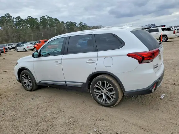 JA4AD2A31HZ057757 2017 MITSUBISHI OUTLANDER - Image 2