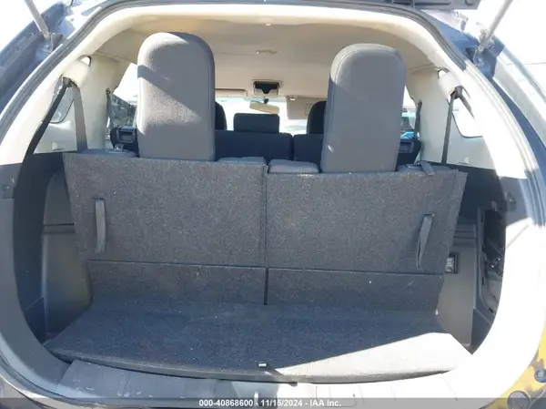 JA4AD2A31JJ003847 2018 MITSUBISHI OUTLANDER - Image 8