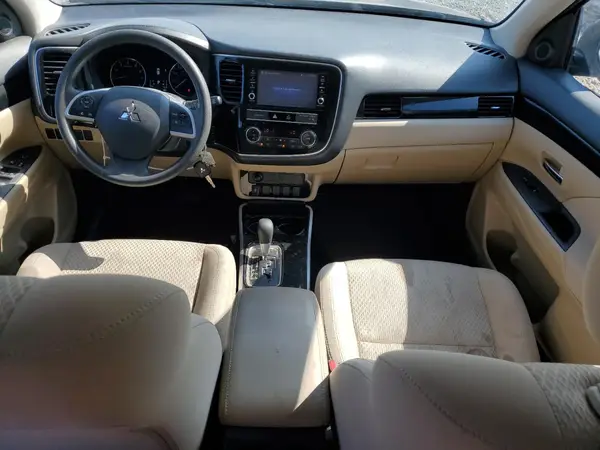 JA4AD2A31KZ022191 2019 MITSUBISHI OUTLANDER - Image 8