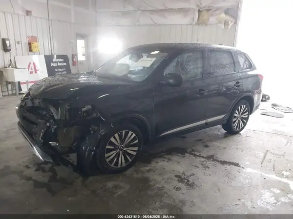 JA4AD2A31KZ032607 2019 MITSUBISHI OUTLANDER - Image 2