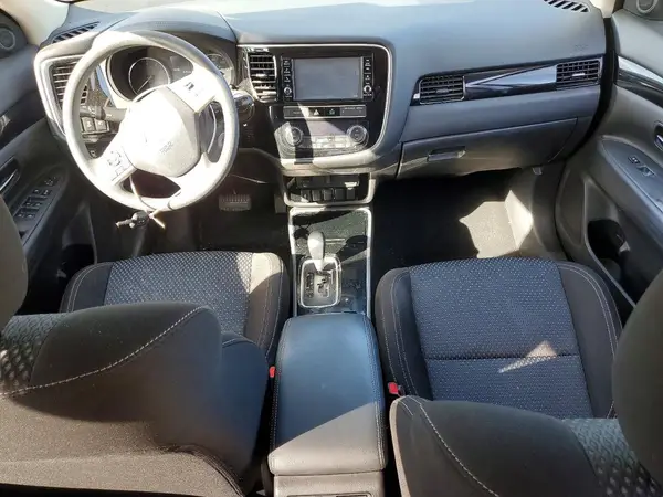 JA4AD2A31KZ054980 2019 MITSUBISHI OUTLANDER - Image 8