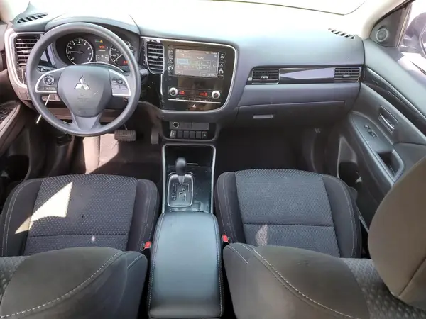 JA4AD2A31LZ007353 2020 MITSUBISHI OUTLANDER - Image 8
