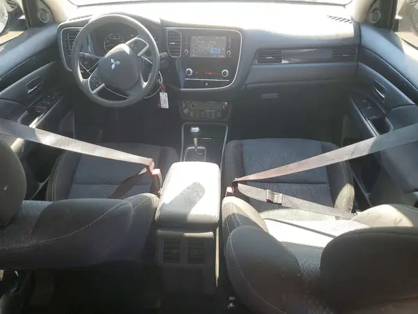 JA4AD2A31LZ008969 2020 MITSUBISHI OUTLANDER - Image 8