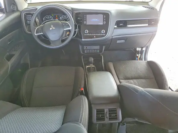 JA4AD2A31LZ037744 2020 MITSUBISHI OUTLANDER - Image 8