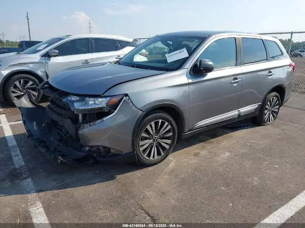 JA4AD2A31LZ039753 2020 MITSUBISHI OUTLANDER - Image 2