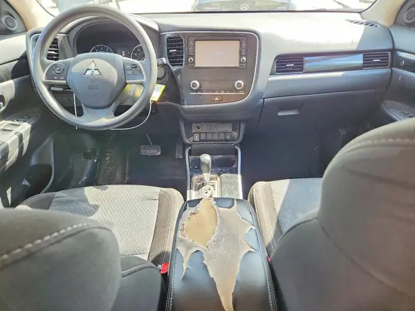 JA4AD2A31LZ045102 2020 MITSUBISHI OUTLANDER - Image 8