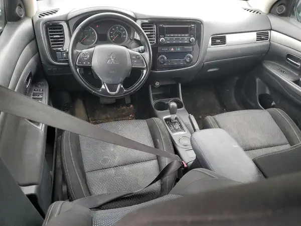JA4AD2A32GZ000188 2016 MITSUBISHI OUTLANDER - Image 8