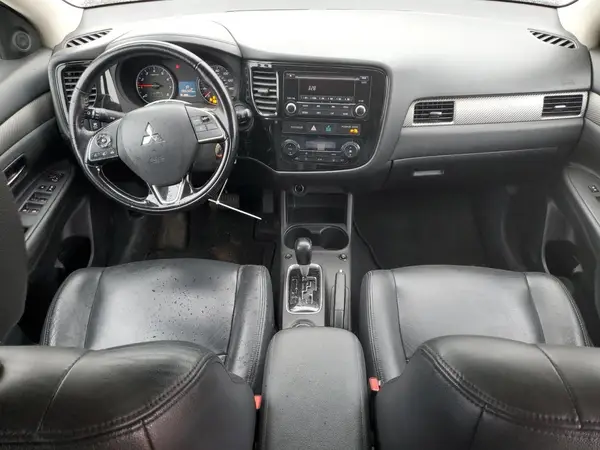 JA4AD2A32GZ003754 2016 MITSUBISHI OUTLANDER - Image 8