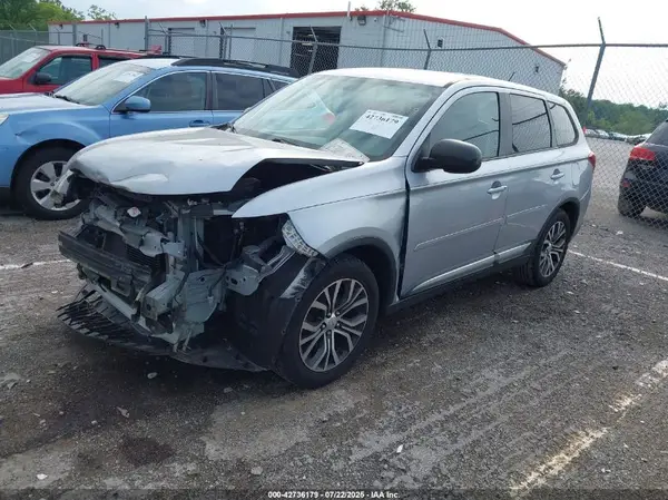 JA4AD2A32GZ048063 2016 MITSUBISHI OUTLANDER - Image 2