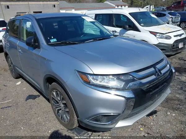 JA4AD2A32GZ049794 2016 MITSUBISHI OUTLANDER - Image 1