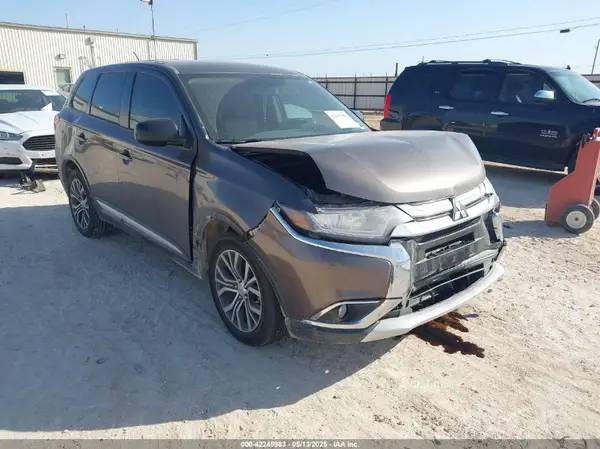 JA4AD2A32GZ050606 2016 MITSUBISHI OUTLANDER - Image 1