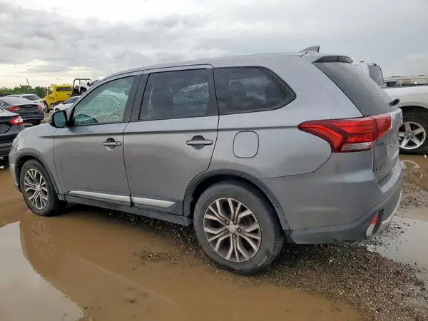 JA4AD2A32HZ001858 2017 MITSUBISHI OUTLANDER - Image 2
