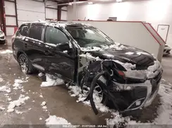 JA4AD2A32HZ006560 2017 MITSUBISHI OUTLANDER
