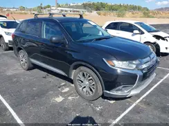 JA4AD2A32JZ005141 2018 MITSUBISHI OUTLANDER