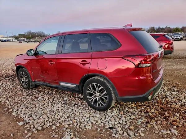 JA4AD2A32JZ007701 2018 MITSUBISHI OUTLANDER - Image 2