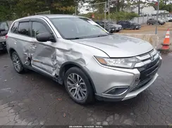 JA4AD2A32JZ017502 2018 MITSUBISHI OUTLANDER