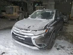 JA4AD2A32JZ045722 2018 MITSUBISHI OUTLANDER