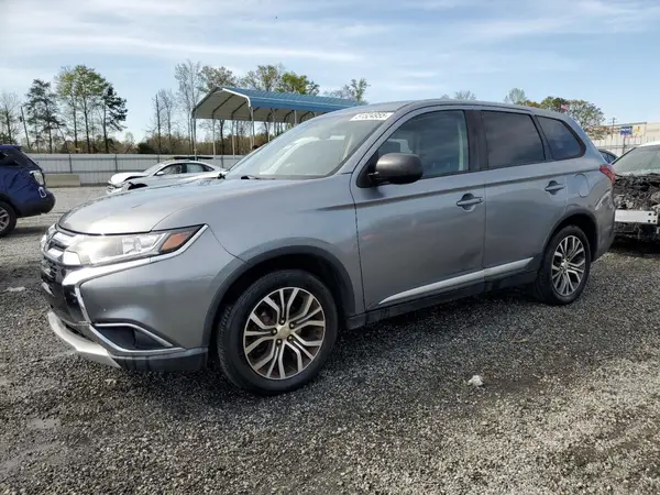 JA4AD2A32JZ055070 2018 MITSUBISHI OUTLANDER - Image 1