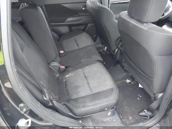 JA4AD2A32KJ002160 2019 MITSUBISHI OUTLANDER - Image 8